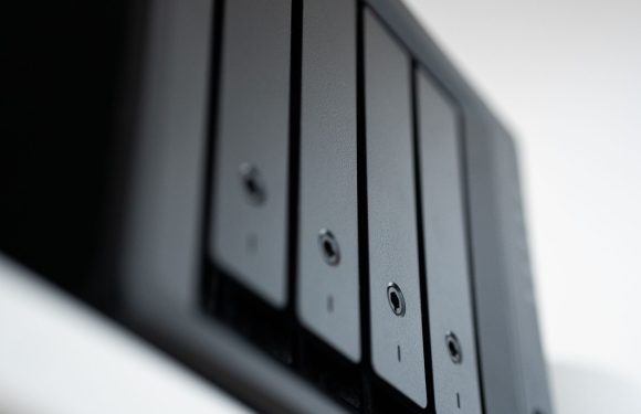 Palo Alto Networks shares drop: A Clear Look at Market Trends